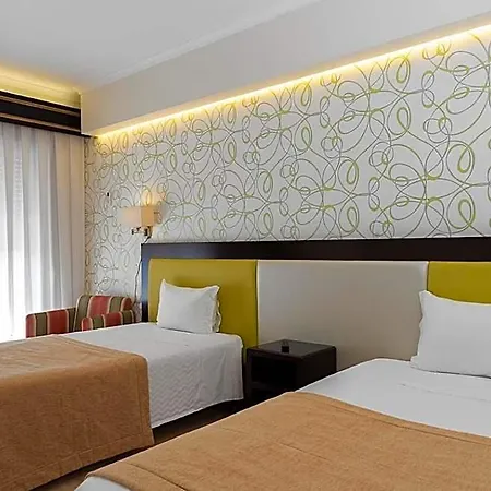 Ξενοδοχείο Jardim 3*