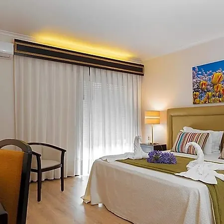 Jardim Ξενοδοχείο 3*